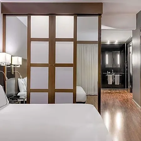 호텔 Ac By Marriott 4*