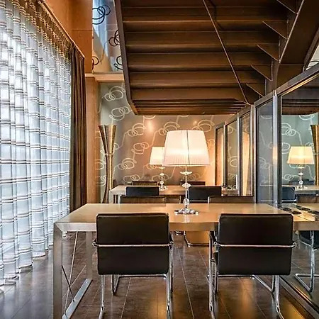 호텔 Ac By Marriott 4*