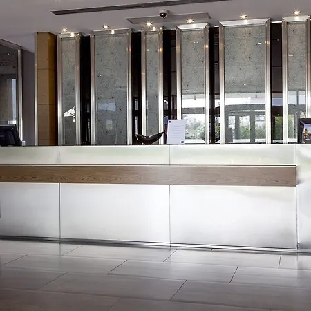Ac By Marriott Готель Брешія